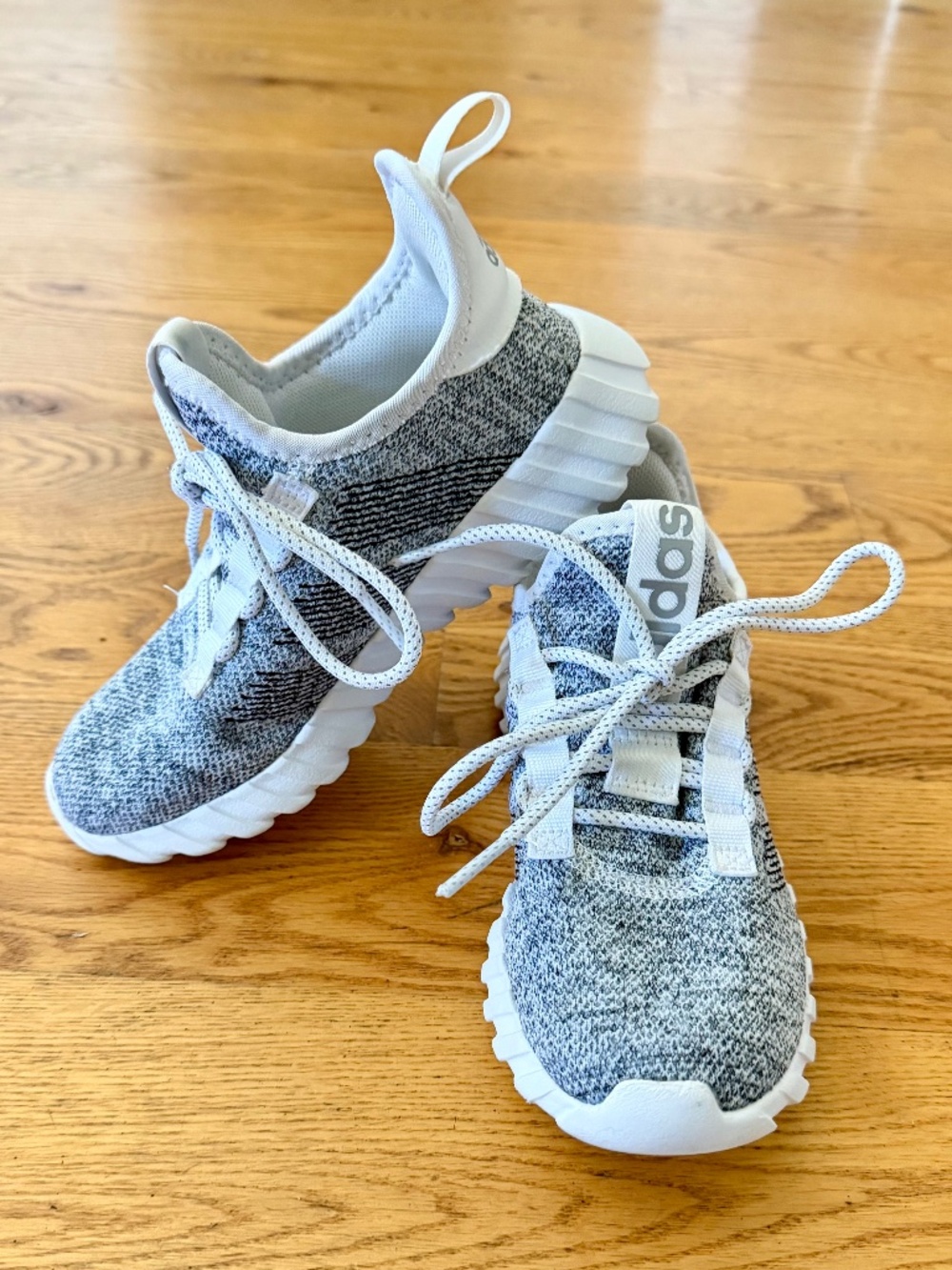 EUC adidas KAPTIR FLOW K Little Kid Boy Girl Sneaker (Size 1M)